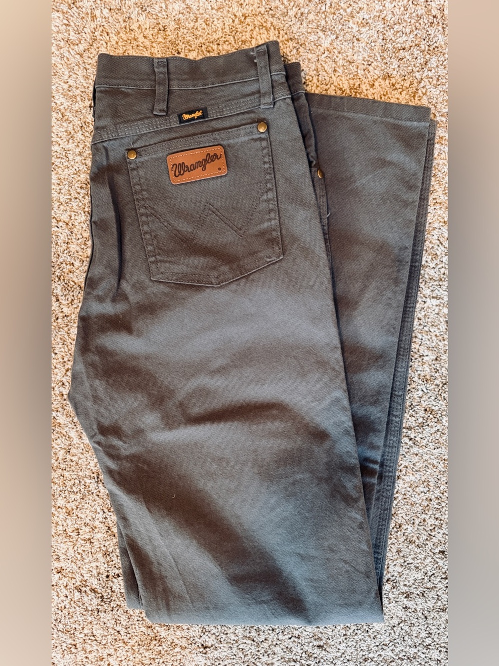 Wrangler Men's Tough Comfort 47 Grey Regular Fit Jeans W34 L36